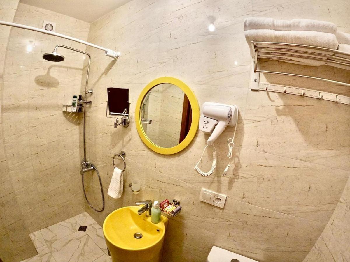Central Park Apartments In Τυφλίδα Εξωτερικό φωτογραφία